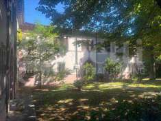 Foto Casa Indipendente in Vendita, pi di 6 Locali, 493 mq (Ravenna)