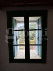 Foto Casa Indipendente in Vendita, pi di 6 Locali, 500 mq (Posina)