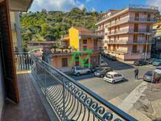 Foto Casa indipendente in vendita a Aci Catena