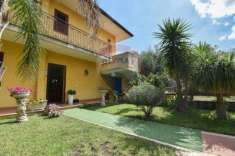 Foto Casa indipendente in vendita a Aci Sant'Antonio - 8 locali 189mq