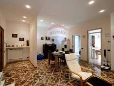 Foto Casa indipendente in vendita a Adelfia