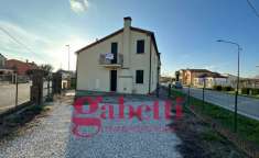 Foto Casa indipendente in vendita a Agna