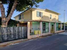Foto Casa indipendente in vendita a Albenga - 5 locali 310mq