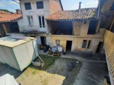 Foto Casa indipendente in vendita a Albiano D'Ivrea