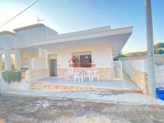 Foto Casa indipendente in vendita a Alliste