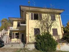 Foto Casa indipendente in vendita a Alta Val Tidone