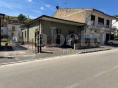 Foto Casa indipendente in vendita a Alvignano
