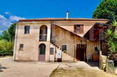 Foto Casa indipendente in vendita a Alvito