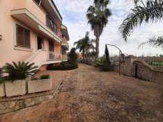 Foto Casa indipendente in vendita a Aradeo