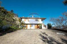 Foto Casa indipendente in vendita a Arcevia
