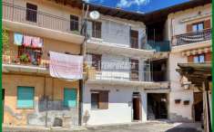 Foto Casa indipendente in vendita a Arcisate