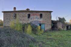 Foto Casa indipendente in vendita a Arezzo - 12 locali 206mq