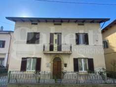 Foto Casa indipendente in vendita a Assisi