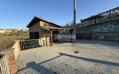 Foto Casa indipendente in vendita a Asti