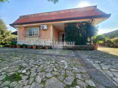 Foto Casa indipendente in vendita a Avella