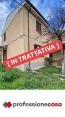 Foto Casa indipendente in vendita a Avezzano - 4 locali 120mq