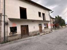 Foto Casa indipendente in vendita a Avezzano - 5 locali 160mq