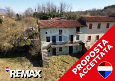 Foto Casa Indipendente in vendita a Aviano, Giais