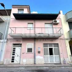 Foto Casa indipendente in vendita a Avola - 5 locali 160mq