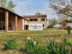 Foto Casa indipendente in vendita a Bagnara Di Romagna - 7 locali 357mq