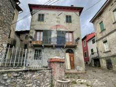 Foto Casa indipendente in vendita a Bagni Di Lucca - 5 locali 86mq