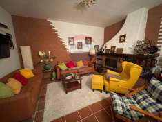 Foto Casa indipendente in vendita a Bagni Di Lucca