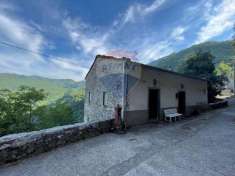 Foto Casa indipendente in vendita a Bagni Di Lucca