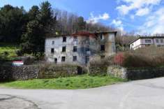 Foto Casa indipendente in vendita a Bagni Di Lucca
