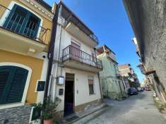 Foto Casa indipendente in vendita a Barcellona Pozzo Di Gotto