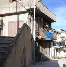 Foto Casa indipendente in vendita a Barcellona Pozzo Di Gotto