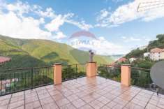 Foto Casa indipendente in vendita a Bargagli