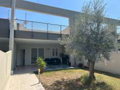Foto Casa indipendente in vendita a Bari