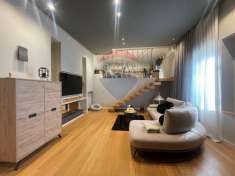 Foto Casa indipendente in vendita a Bari