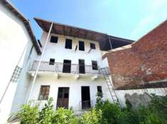 Foto Casa indipendente in vendita a Barone Canavese