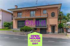 Foto Casa indipendente in vendita a Besozzo