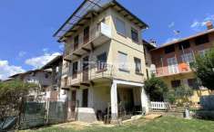Foto Casa indipendente in vendita a Biella