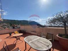 Foto Casa indipendente in vendita a Borgio Verezzi