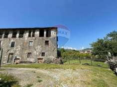 Foto Casa indipendente in vendita a Borgo A Mozzano - 15 locali 400mq