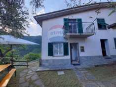 Foto Casa indipendente in vendita a Borzonasca