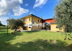 Foto Casa indipendente in vendita a Bovolenta - 5 locali 284mq