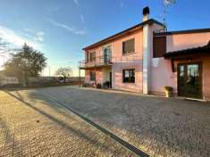 Foto Casa indipendente in vendita a Bovolone - 9 locali 240mq