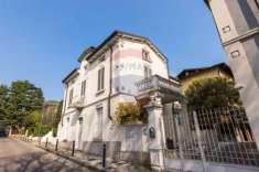 Foto Casa indipendente in vendita a Brescia - 4 locali 215mq