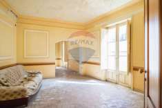 Foto Casa indipendente in vendita a Bronte - 10 locali 204mq