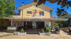 Foto Casa indipendente in vendita a Bucchianico