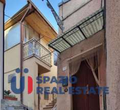 Foto Casa indipendente in vendita a Bussi Sul Tirino - 4 locali 74mq