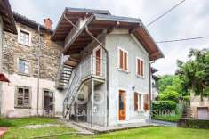 Foto Casa indipendente in vendita a Cadegliano Viconago