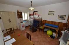 Foto Casa indipendente in vendita a Calizzano - 5 locali 117mq