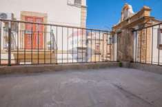 Foto Casa indipendente in vendita a Caltagirone - 6 locali 110mq