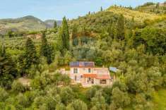 Foto Casa indipendente in vendita a Camaiore