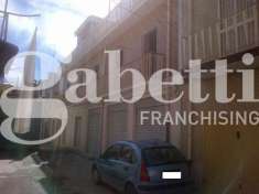 Foto Casa indipendente in vendita a Canosa Di Puglia